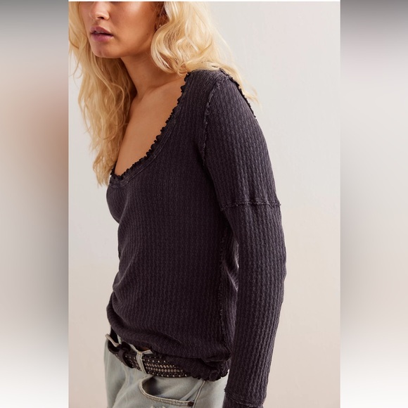 We The Free Clover Solid Layering Top - XS - Picture 9 of 9